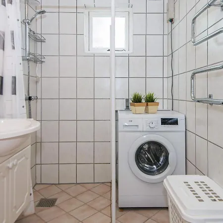 Semesterbostad Two-bedroom Holiday In 2 Hejls